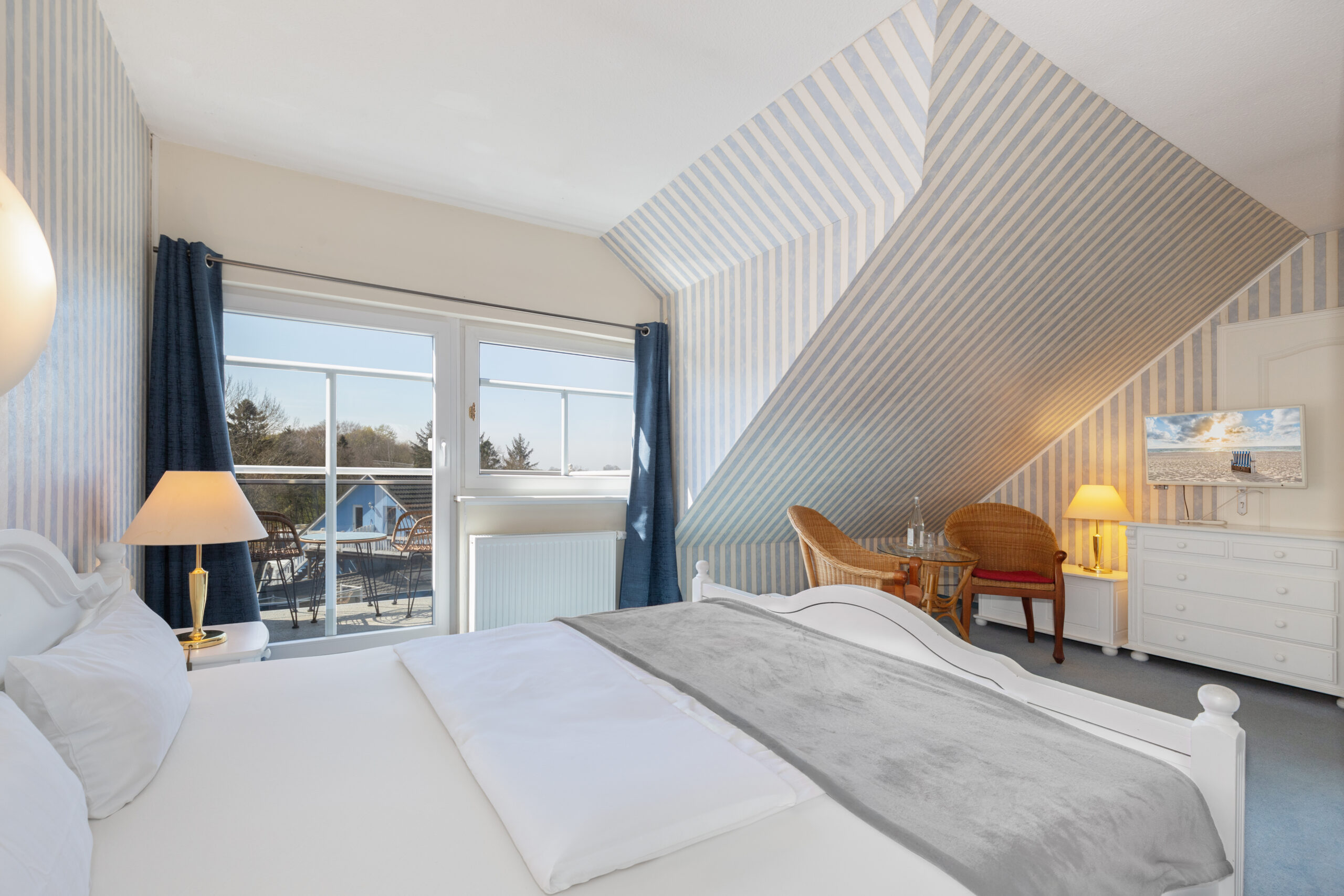 Zimmer mit Balkon im Hotel Klaus Störtebeker