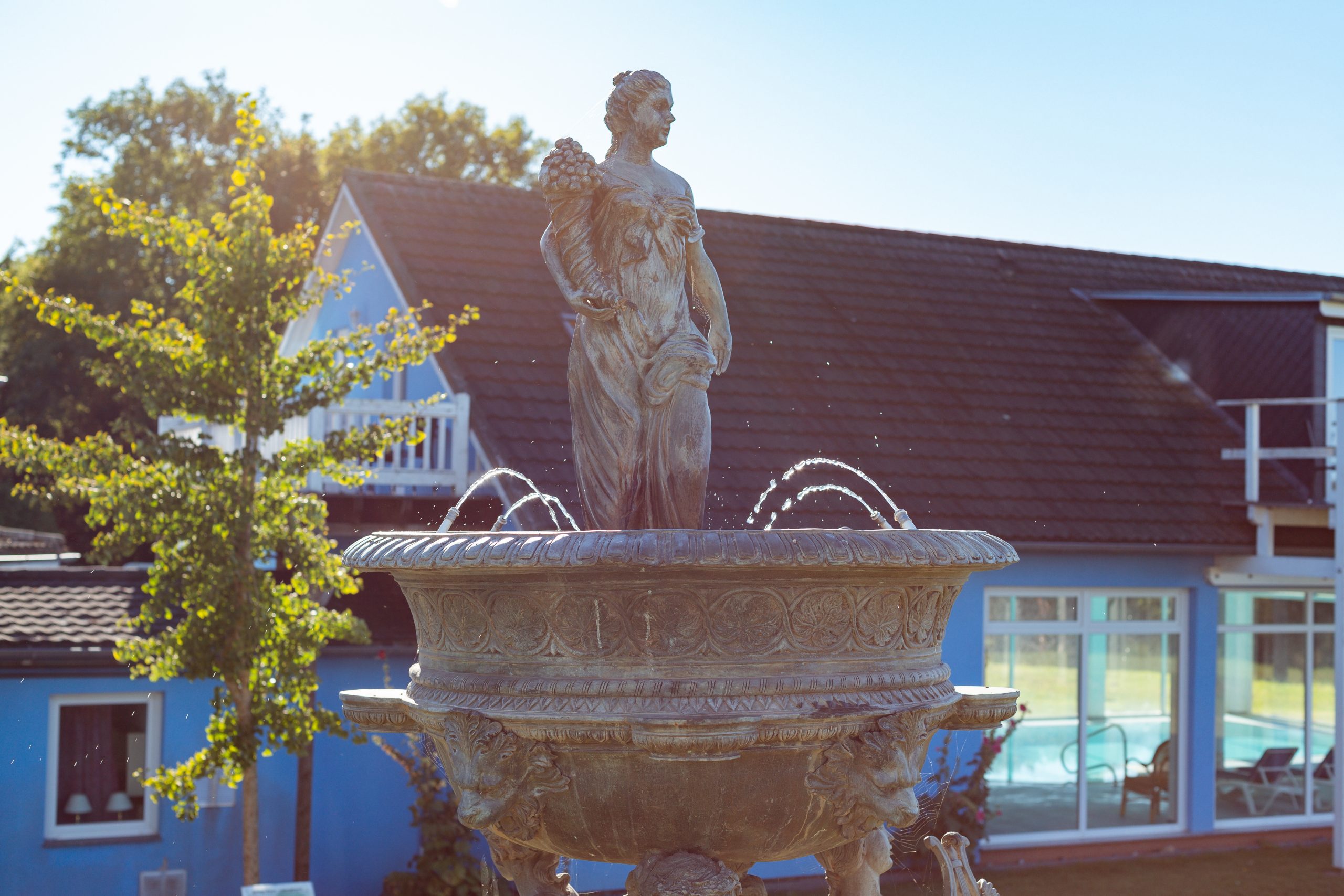 Springbrunnen Hotel Klaus Störtebeker in Jarnitz
